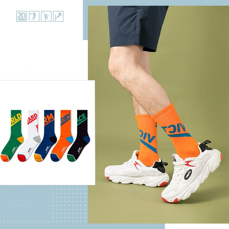

Men's and women's tall basketball sports socks combed cotton sweat-absorbing breathable letter jacquard fashion trend stockings