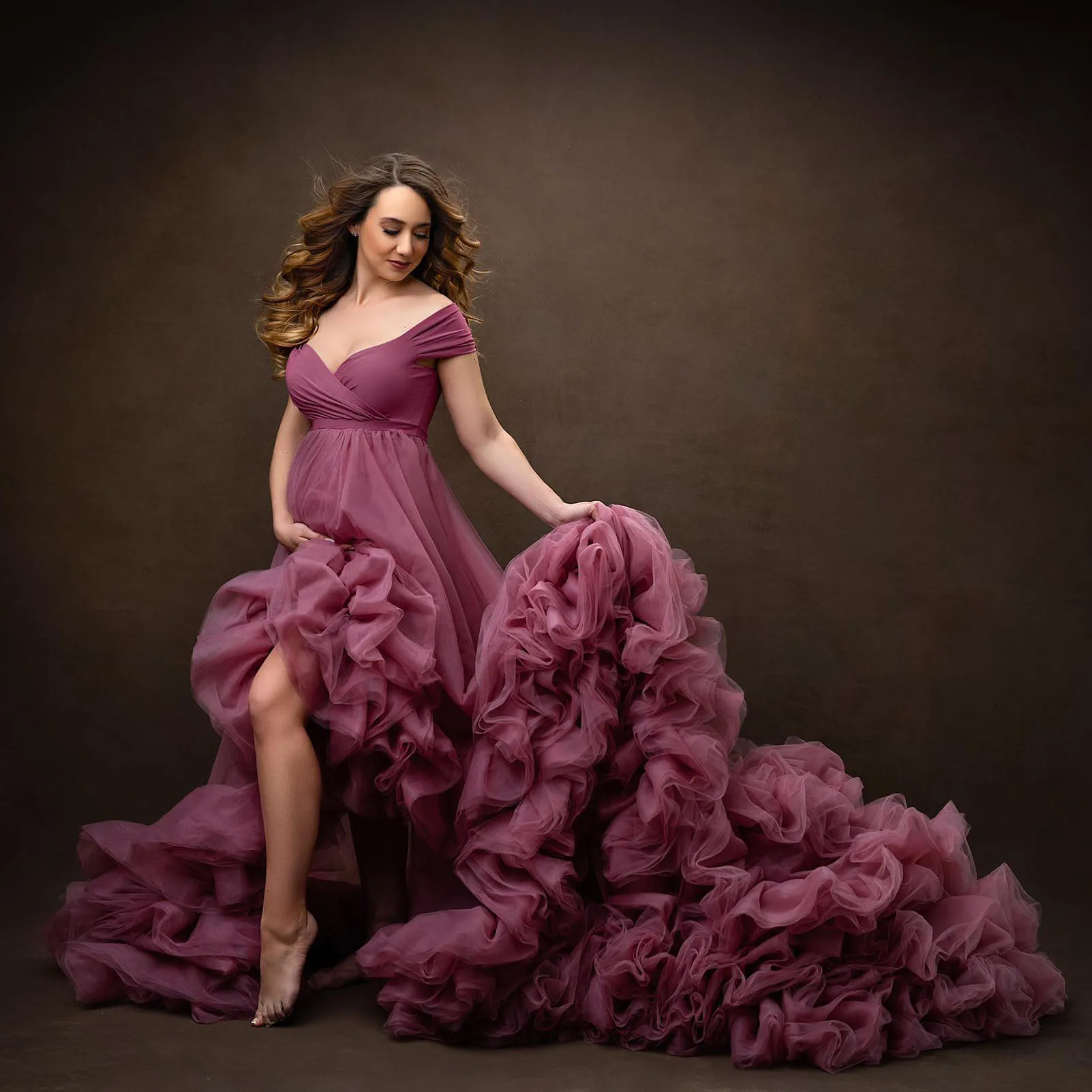 

Mauve Ruffled Tulle Maternity Dresses for Photo shoot Vestidos Pregnancy Photoshoot Dress Off Shoulder Fluffy Baby Shower Dress