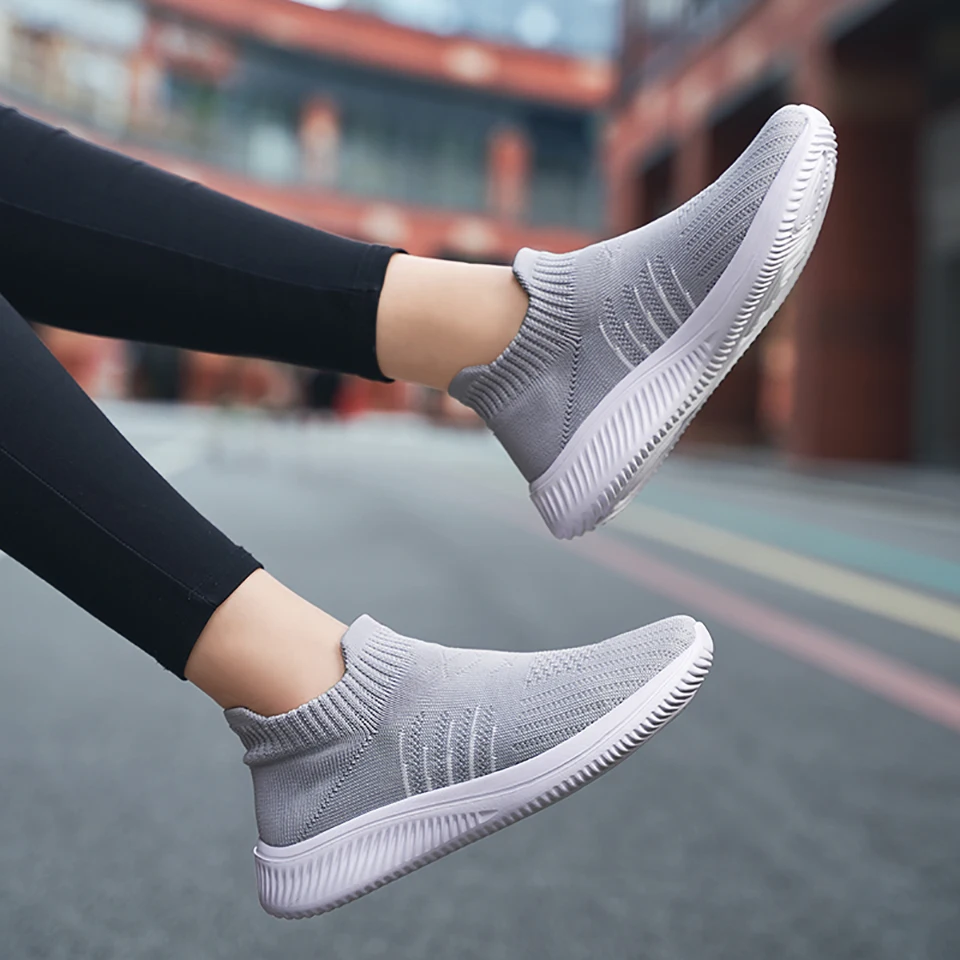 Loekeah Women's Walking Shoes Knitting Sock Sneakers Breathable Slip-On Flat Casual Shoes Lightweight Outdoor Sports Footwear
