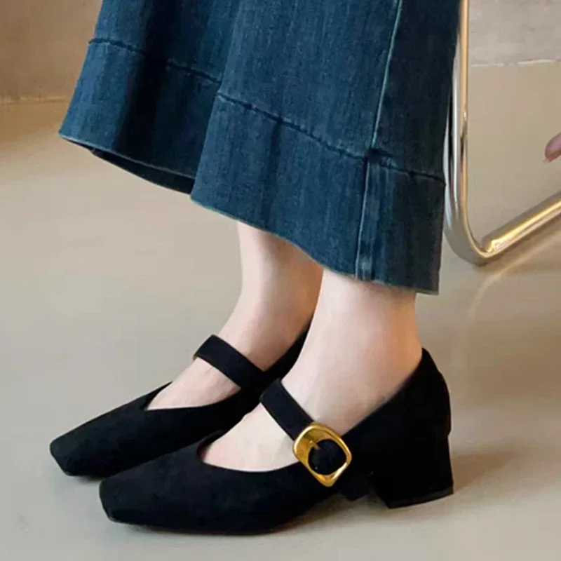 Женские туфли на высоком каблуке с квадратным носком замшевые Marie Janes новые