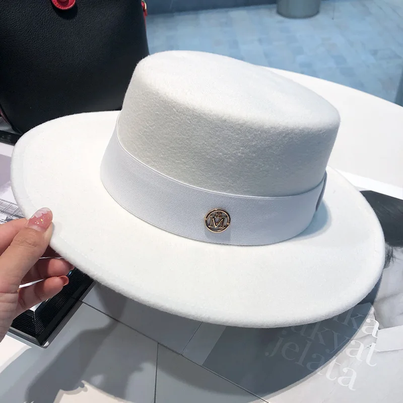 Sombrero de Panamá para hombre y mujer, sombrero elegante de estilo playero a la moda para primavera y otoño, Sombrero de Panamá para boda con imagen de fieltro, novedad de 2022