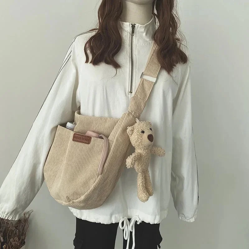 

Task populer [UNK]Musim[UNK] Gugur DAN Cold Diagonal beludru Capacity Big Woman students MASUK niche Fashion Sense