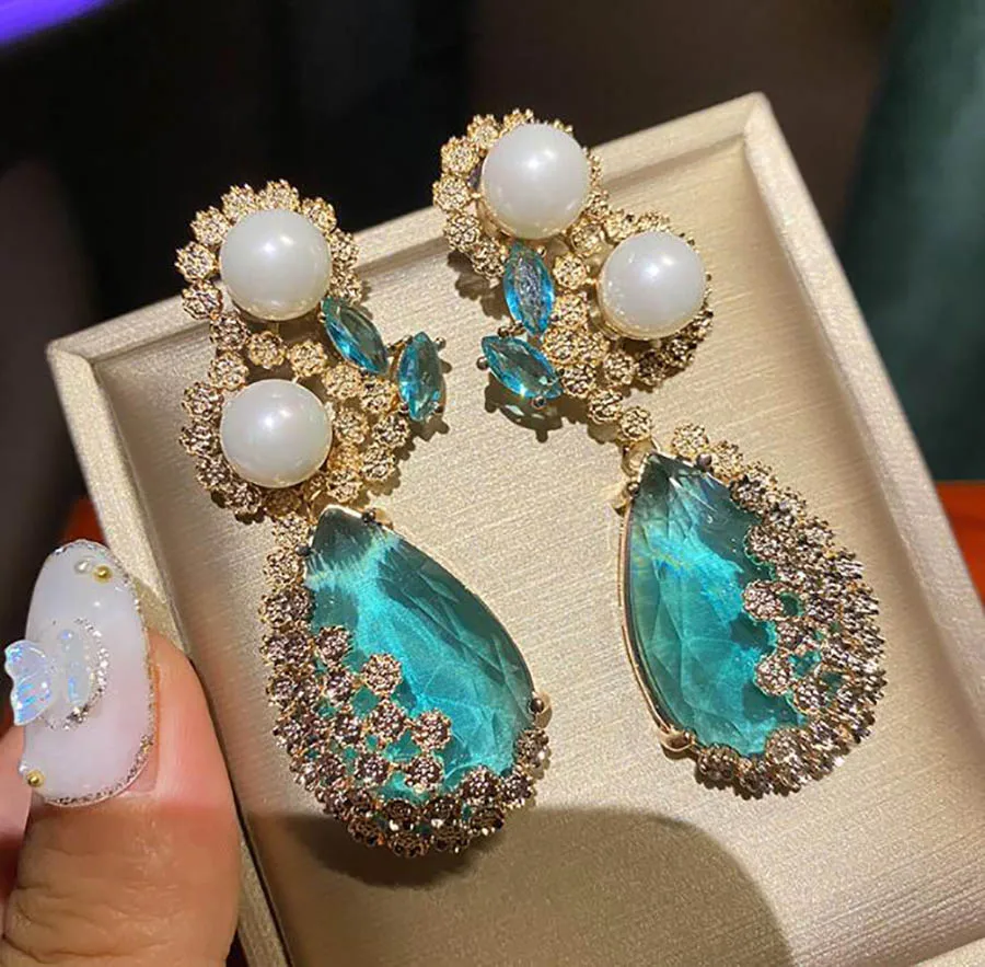 

Medieval luxury geometric large green water drop lace pearl earrings abstract flower vintage wedding fine jewelry