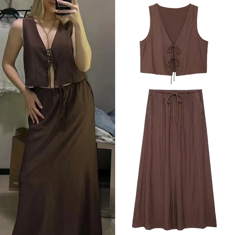 Женский укороченный жилет с V-образным вырезом без рукавов