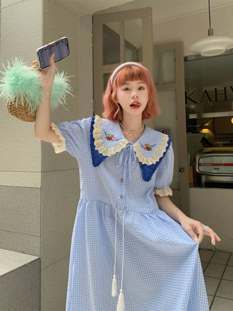 

Double layer baby collar embroidered dress for women in summer Korean loose thin design sense of minority gentle style student s