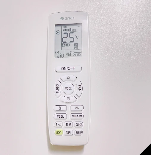 

Совершенно новый оригинальный пульт дистанционного управления Gree с различными английскими версинами, совместимый с разрезом и шкафными машинами