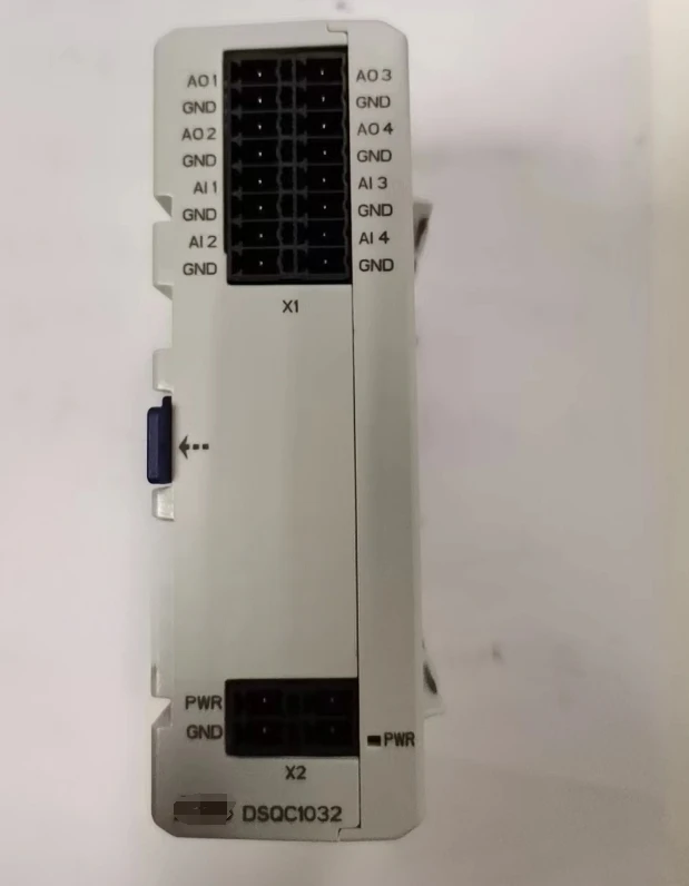 Для модуля хранения ввода-вывода DSQC1032 SCIO-S-C 3HAC 058665 -001/00 17934 1487-501-04 1 шт.