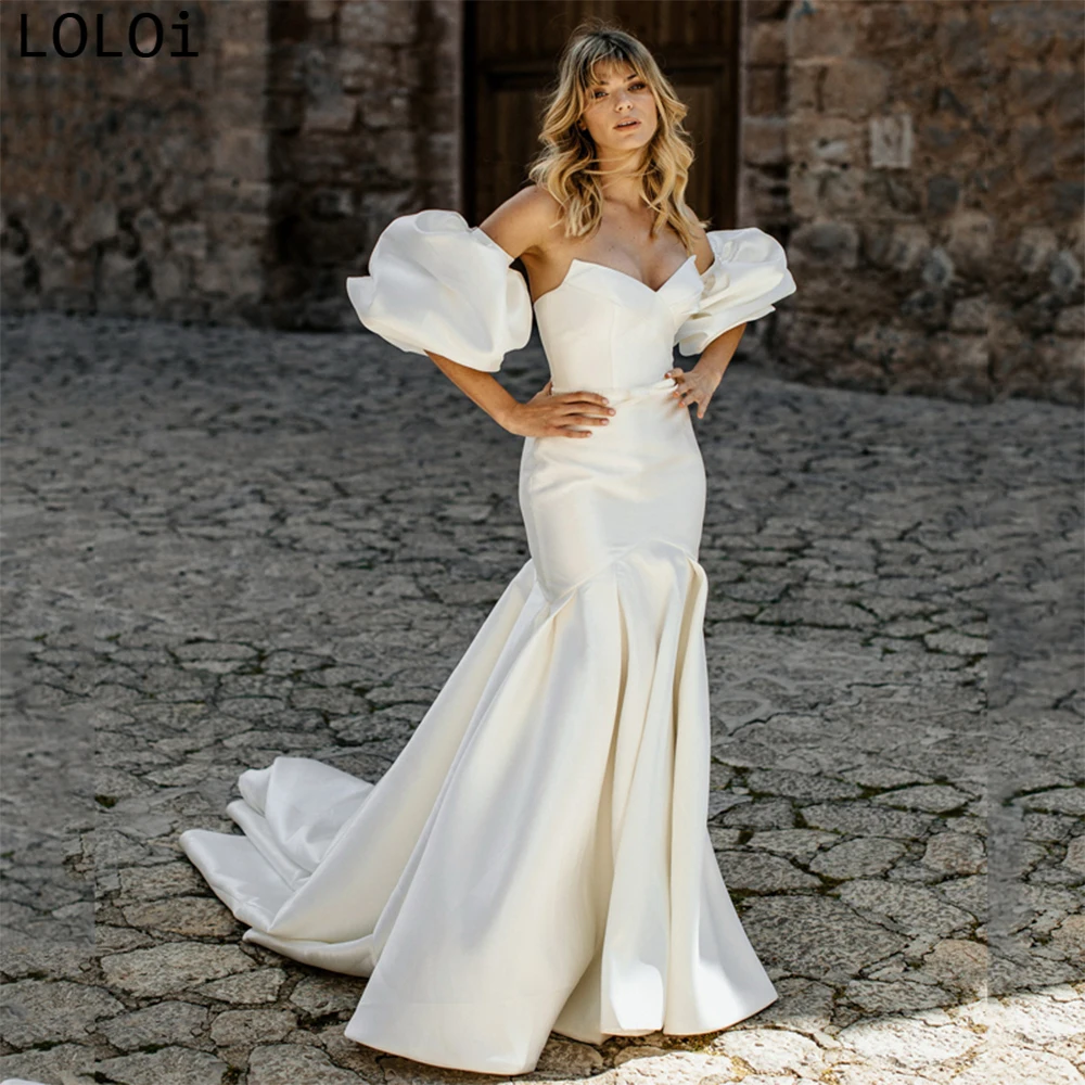 

Detachable Short Sleeves Puff Sleeves Beaded Belt Tie Back V-Neck Mermaid Tail Skirt Custom Wedding Dress