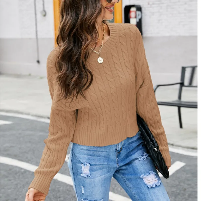 Универсальный однотонный вязаный свитер в ленивом стиле женский короткий с