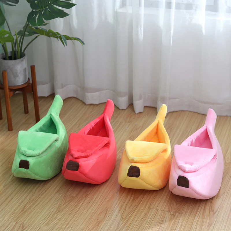 

Cat Bed Semi-Enclosed Warm Pet Beds Banana Boat Dog Kennel Kittens Basket Cushion Cat House Tent Puppy Cave Cats Homes Gifts