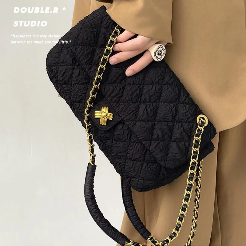 Small Fragrance Luxury Brand Chain Bag Women's 2022 New Trendy Fashion All-match Pleated Rhombus Bag Shoulder Messenger Handbag
