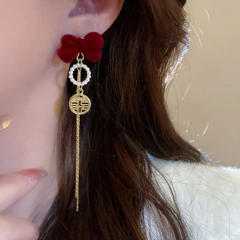 Новые модные зимние красные бархатные серьги KADRUFI с бантом и жемчугом для женщин