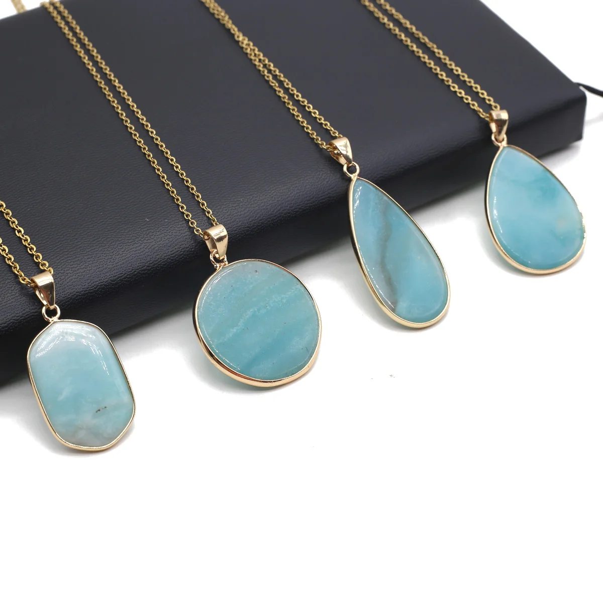 

Natural Stone Pendant Necklace Multiple Shape Crystal Amazonite Stone Charms Stainless Steel Chain for Jewelry Party Gift