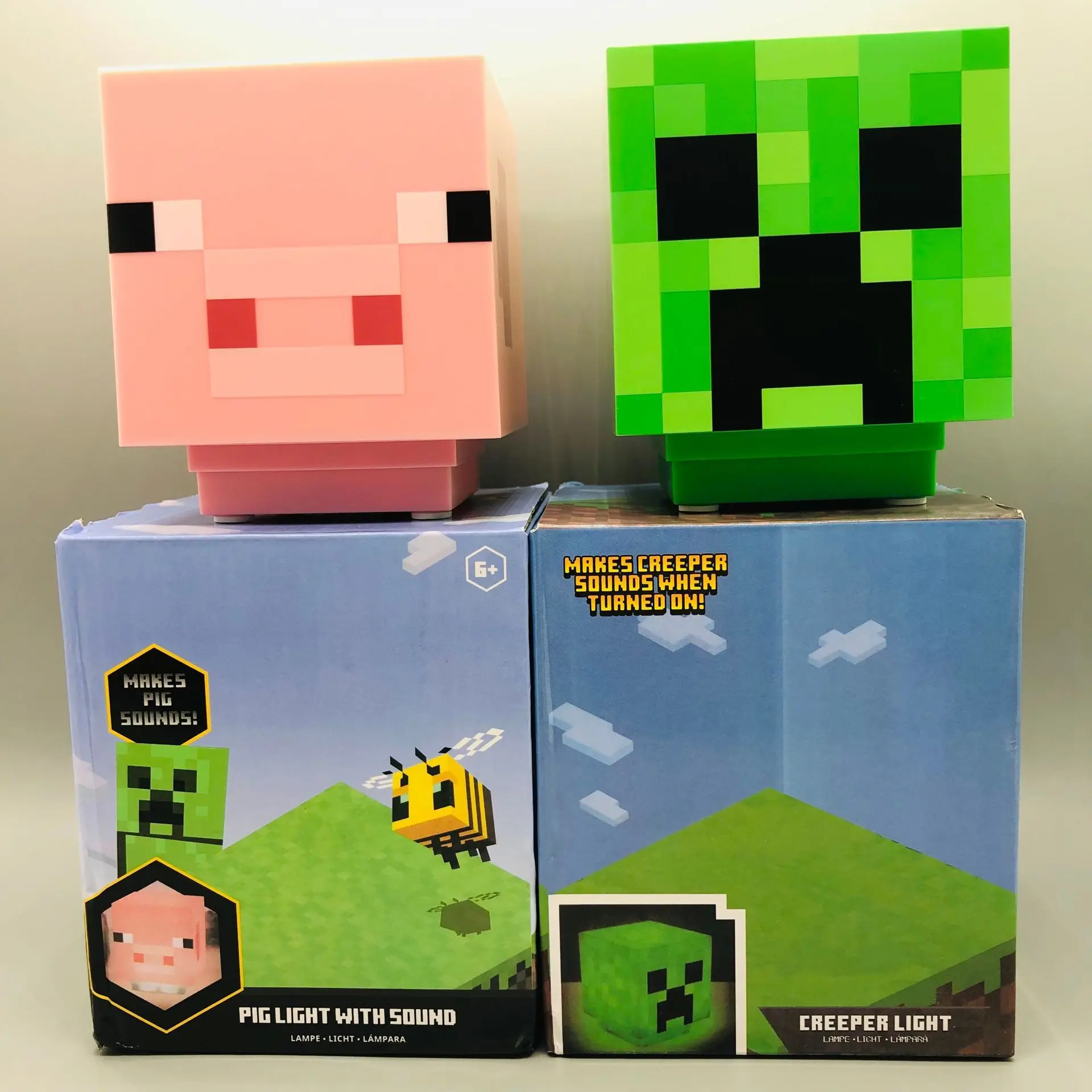 

New Creeper Shape Night Light Around My World Game Atmosphere , Pink Pig USB Charging with Sound Effect