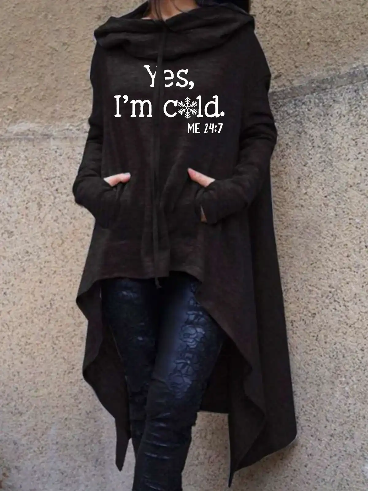 Рисунок 2 - Толстовка с капюшоном и длинным рукавом