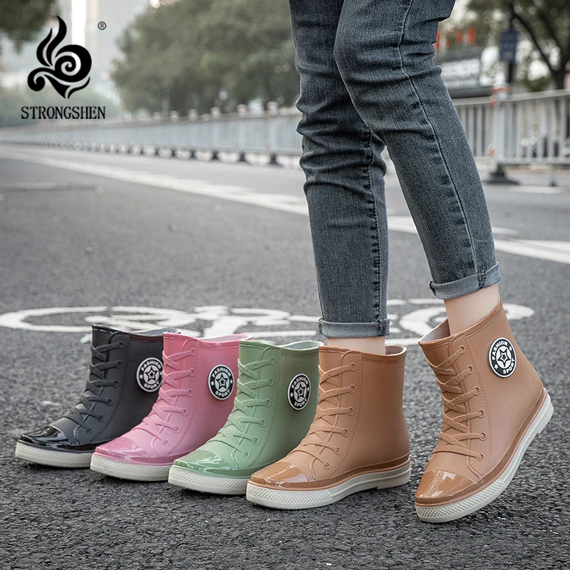 STRONGSHEN Women's Rubber Rain Boots Fashion Waterproof Female Colorful Rain Boots Garden Non Slip Plus Cotton Ankle Water Shoes