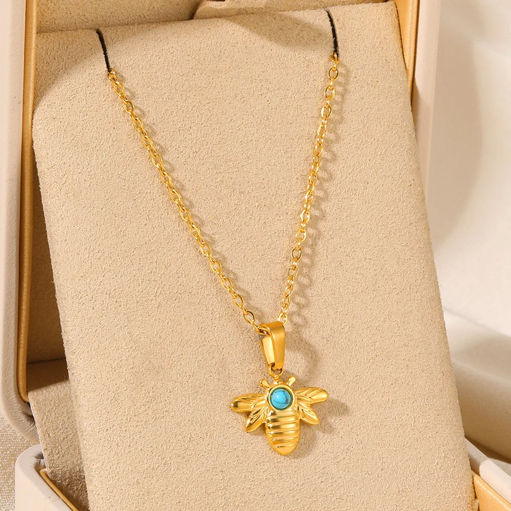 

Delicate Bee Necklace For Women Stainless Steel Choker Cute Gold Color Insect Pendant Neck Chain Female Jewelry Free Shipping