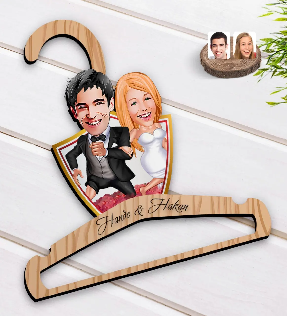 

Персонализированная карикатура на деревянное платье асцедиалинии 10