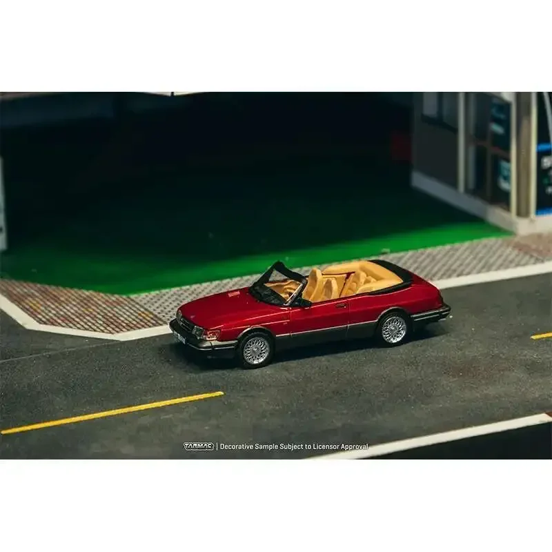 Фото TW в наличии 1:64 Saab 900 Turbo Convertible красная литая под давлением модель автомобиля, коллекция игрушек Tarmac Works №3