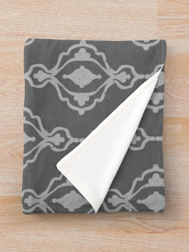 Декоративное одеяло Dacha Arabesque Pattern - Шифер + Туман плед для кровати зимние