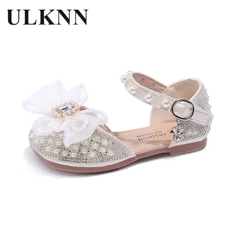 

Girls Sandals 2023 Children Summer Fashion Girls Shoes New Joker Rhinestone Princess Bowknot Soft Bottom Half Sandal Shoes