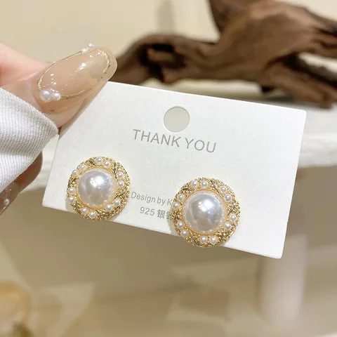 Французские винтажные серьги с искусственным жемчугом в стиле барокко для женщин, легкие серьги-гвоздики, простые элегантные серьги, вечерние ювелирные изделия, подарок