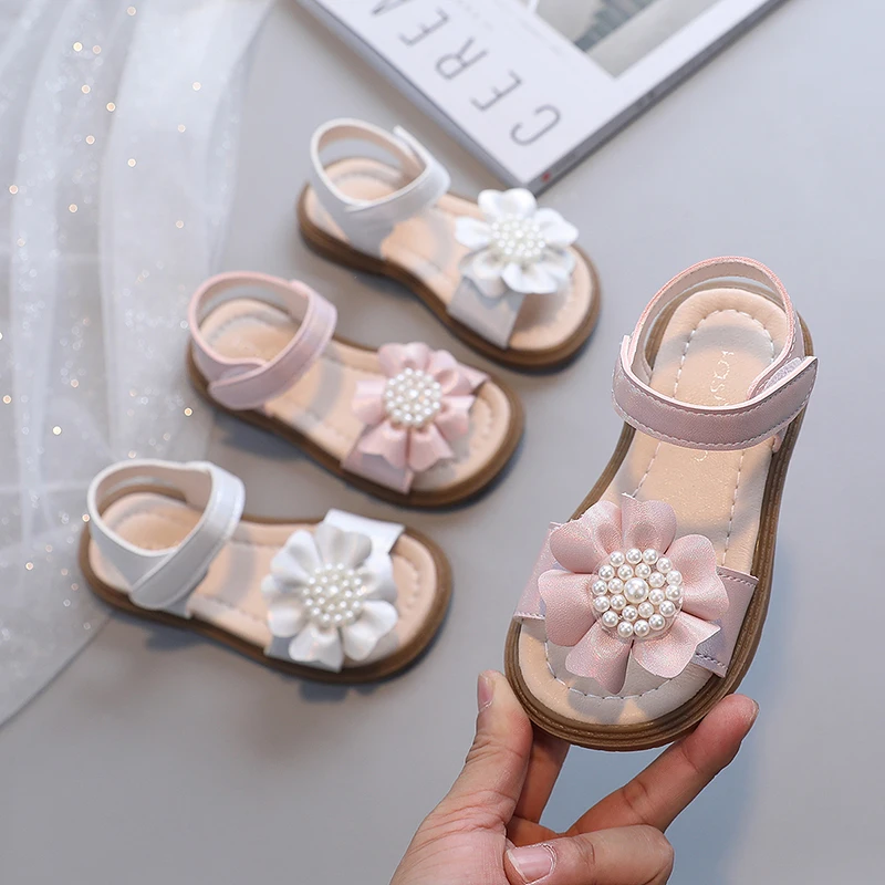 

Girls Sweet Sandals 2022 Children Open Toe Pearl Bouquet Wedding Party Casual Shoes Korean Style Kids Fashion Summer New Flats