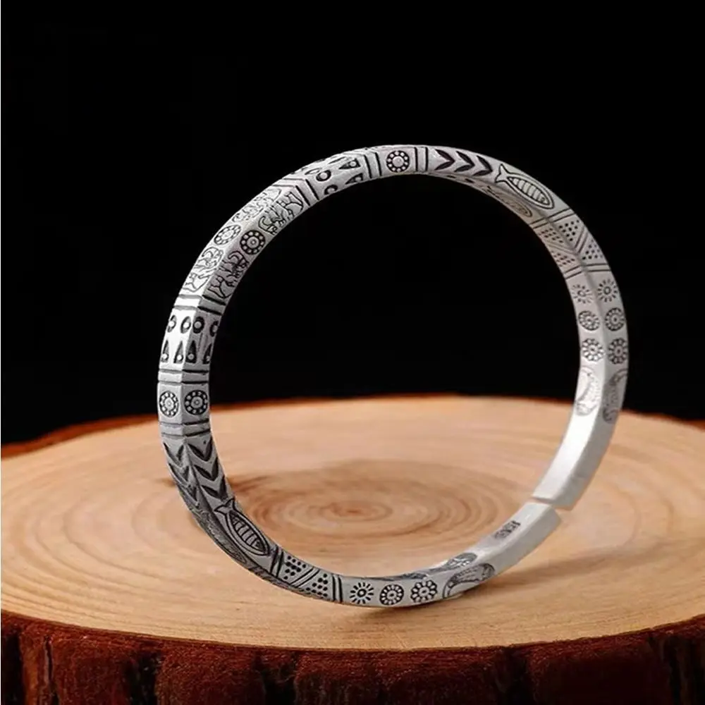 

Men Fashion Vintage Casual Bangle Silver Plated Trendy Men Retro Totems Bracelet Simple Twist Braided Bangle