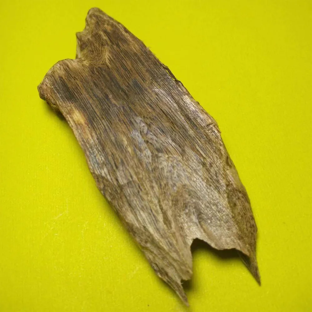 

Высококачественная чип из редкого агаринового дерева Oud Oudh