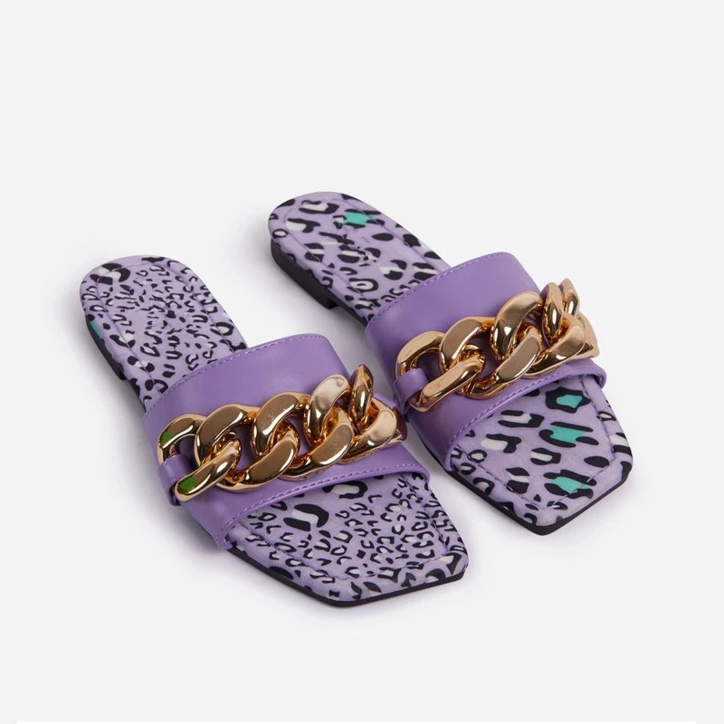 

Womens Summer Sandals Slippers Metal Decorative Square Head Flat Heel Outdoor Beach Comfortable Leopard Slides Female Plus Size