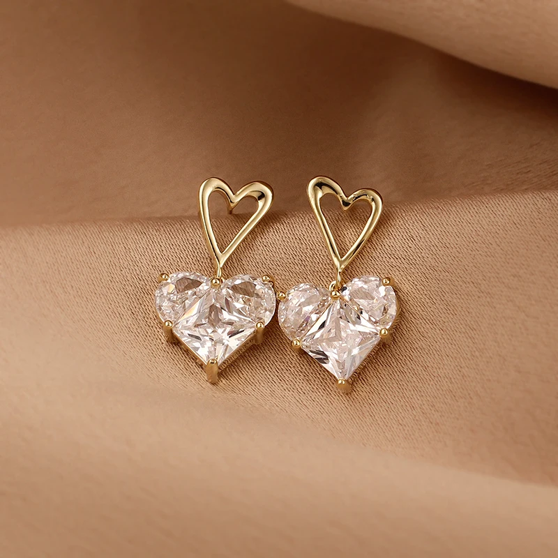 

2022 New Exclusive Luxury Small Peach Heart Drop Earrings For Woman Korean Fashion Jewelry Wedding Party Girl's Unusual Earrings