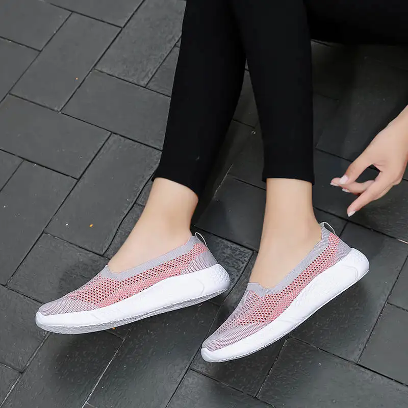 

Красные спортивные туфли на подошве, женские белые кроссовки, роскошная брендовая Высококачественная спортивная обувь, женская оригинальн...