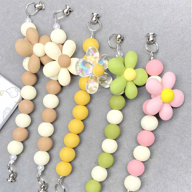 

New Korean Style Small Flower Mobile Phone Case Chain Small Fresh Wristband Accessories Colorful Acrylic Beads Pearl