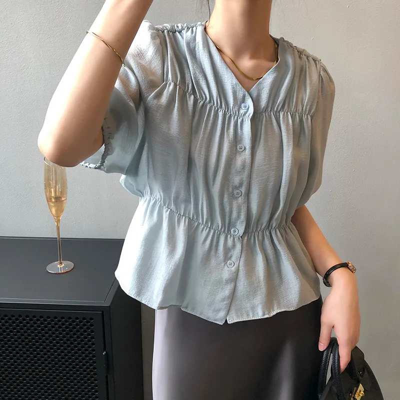 

2022 Summer Women Blouse Short Korean Fashion V-Neck Pleated Half Sleeve Shirt Single-Breaste Blusas Para Mujer Clothing Female