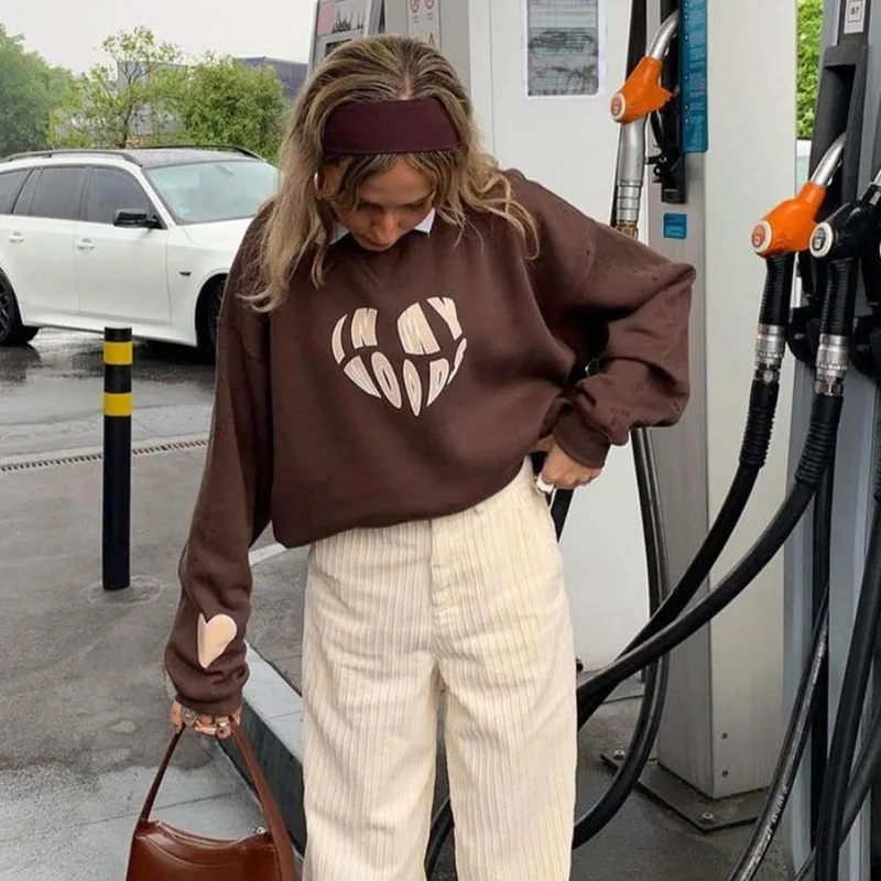 

Loose Casual Brown Hoodie Lazy Style Love Print Pullover O Neck Blouse Woman Grunge Fairy Core Clothes 2021 Alt Cloth Y2k tops