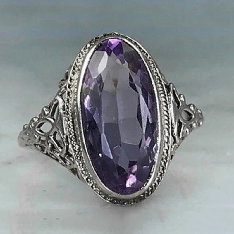 

Vintage Palace Style Antique Gold Color Big Purple Oval Crystal Shaped Finger Ring for Women Party Causal Daily Life Jewelry