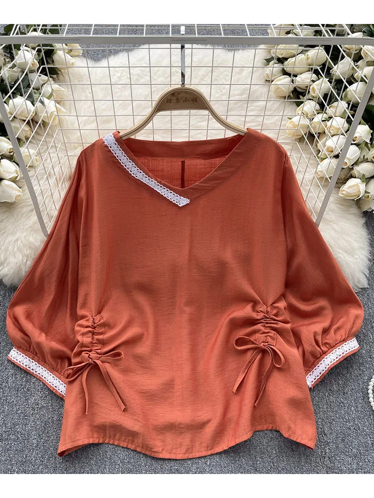 

Women Summer Blouse Retro Loose Casual Lace Lace Splice with Small Style Design Feeling Drawn Pleated Lace Up Shirt Top D4539