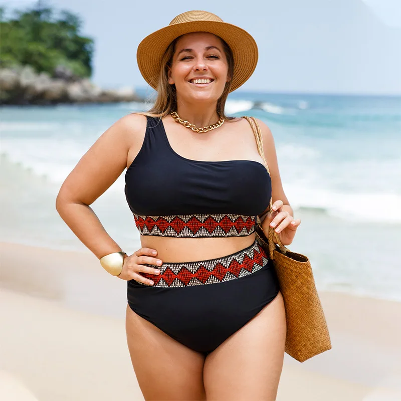 

Женский купальник на одно плечо, с высокой талией