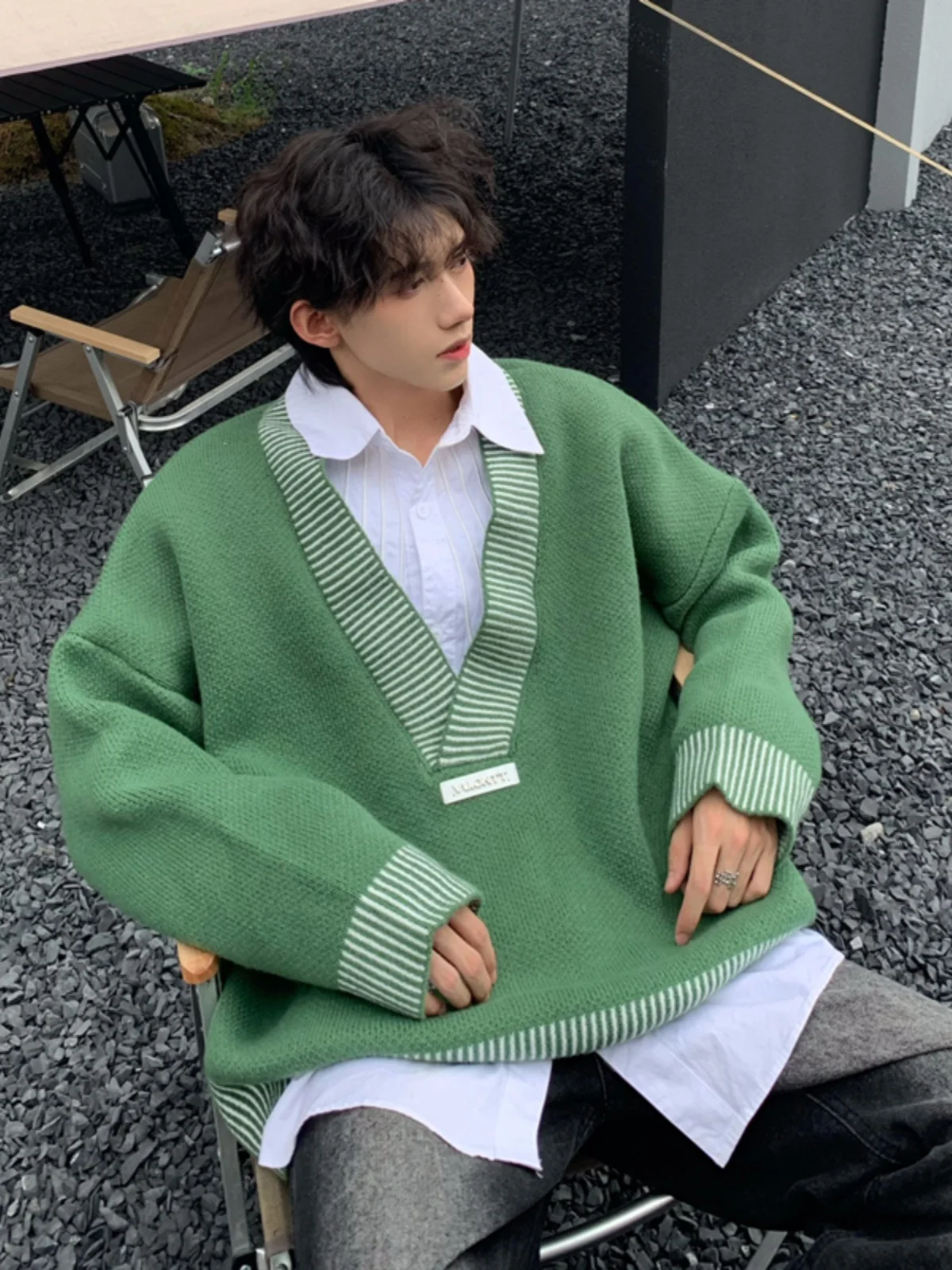 Green Profile V-neck Sweater Men's Autumn and Winter Korean Sle High-Grade Low Collar Knit American vintage Loose Outerwear