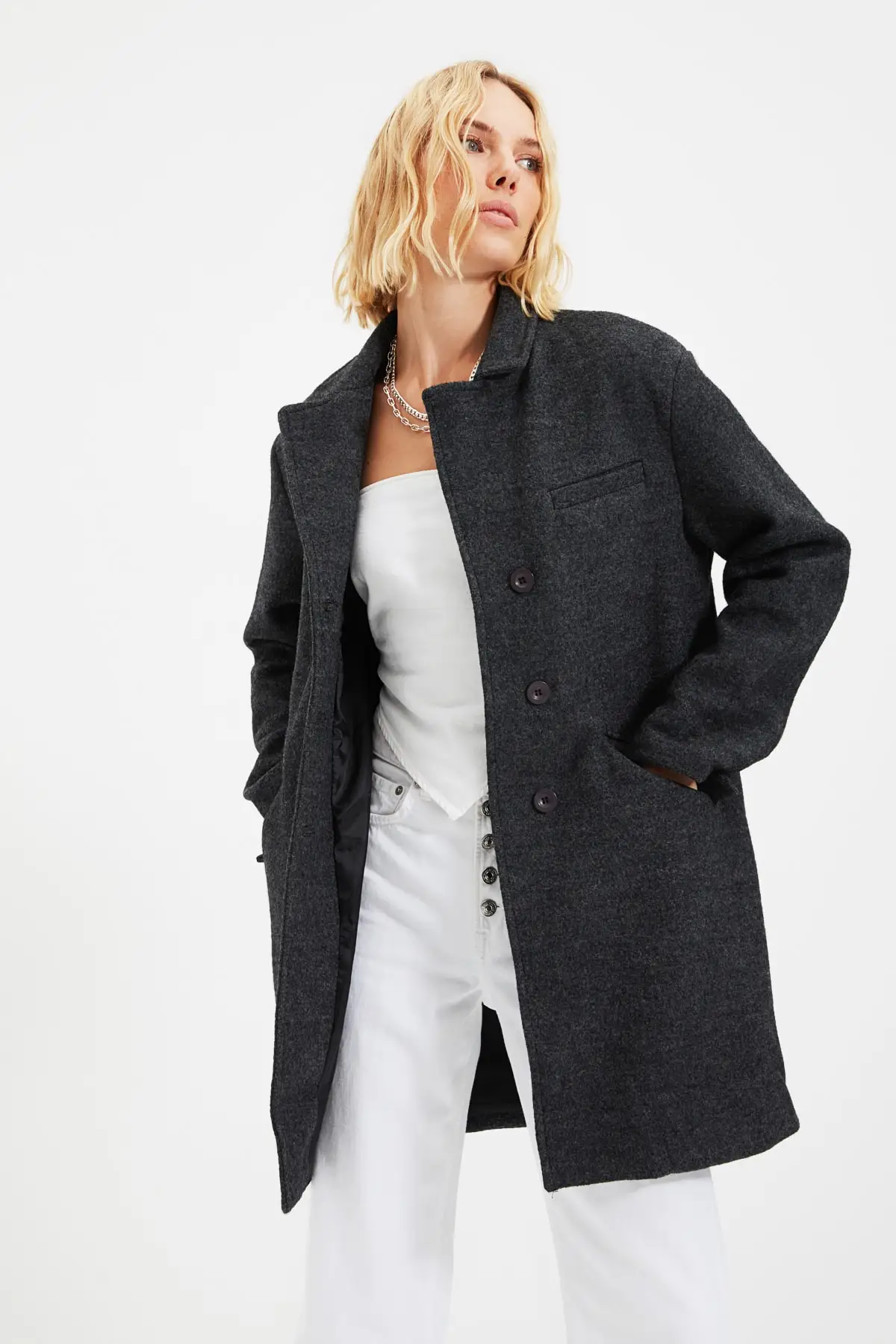 

Trendyol Button Closure Woolen Stamp Coat TWOAW22KB0167