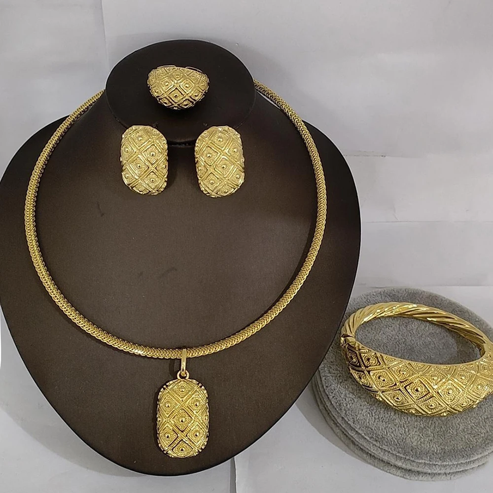 

Nigerian Gold Color Jewelry Set Women Fashion Pendant and Earrings Retro Design Party Gifts for Engagement Bridal Jewelry Set
