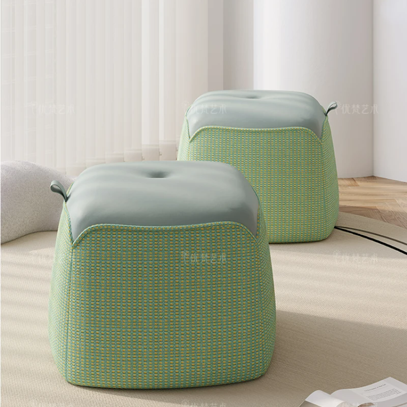 

Табурет для дивана в форме клейкого рисового торта, простая и Минималистичная ткань для гостиной, балкона, компактная портативная мебель
