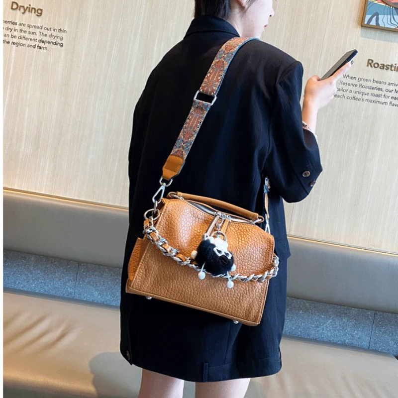 Fashion Hand Bag Women Chain Soft Leather Boston Shoulder Bag Women Large Capacity Office Bolsas de mujer Top Handle Handbag