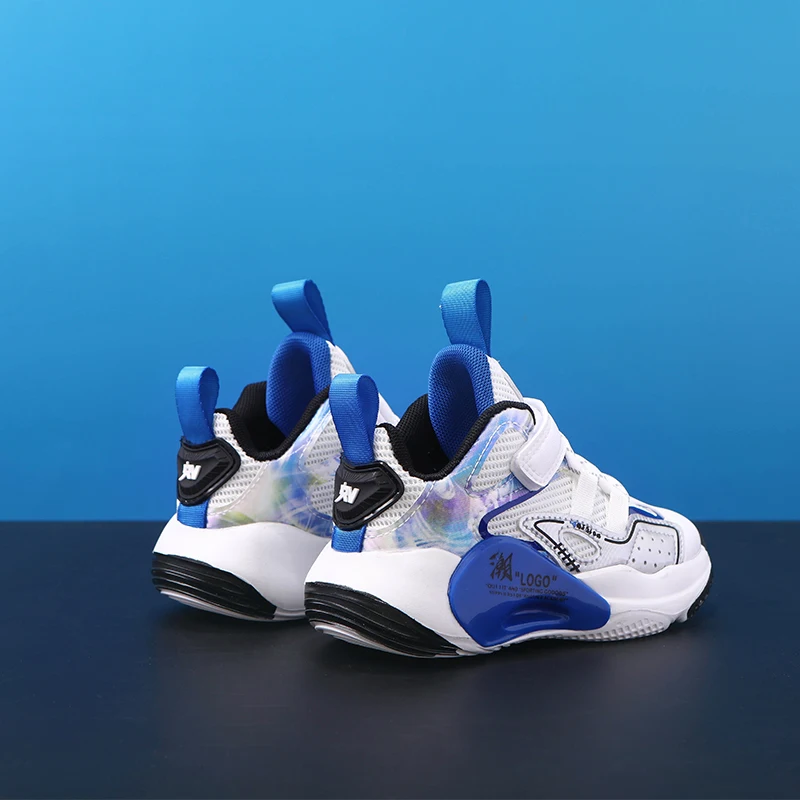 Mesh Lightweight Sneakers Boys Girls Casual Lace-Up Trainers Children Brand Breathable Shoes 2022 Boys Basketball Sports Shoes