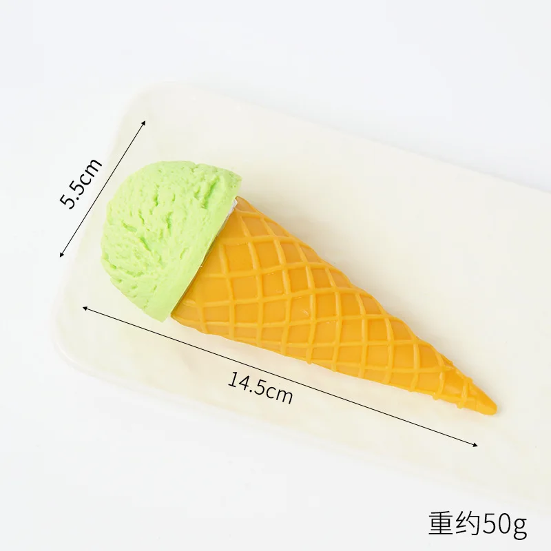 

Модель мороженого из ПВХ