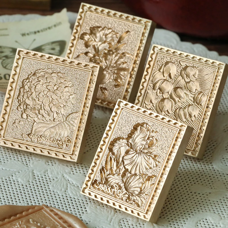 

Boutique square fire lacquer seal multi-layer special-shaped hand-carved embossed lily of the valley frosted wedding invitation