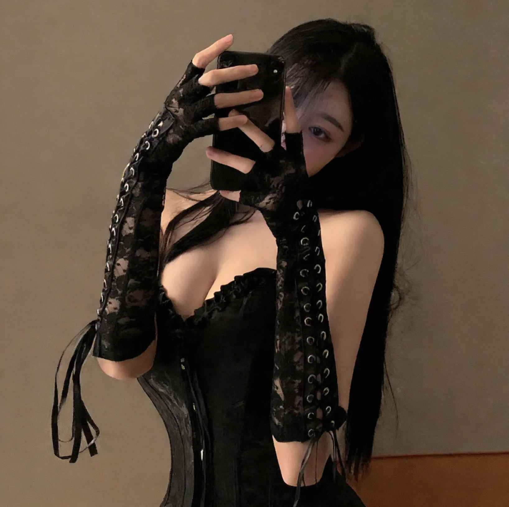 Фото Сексуальные белые кружевные перчатки в стиле ретро для косплея Lolita, реквизит для фотосессий, черные, от Strap Girl Group Pure Desire №1