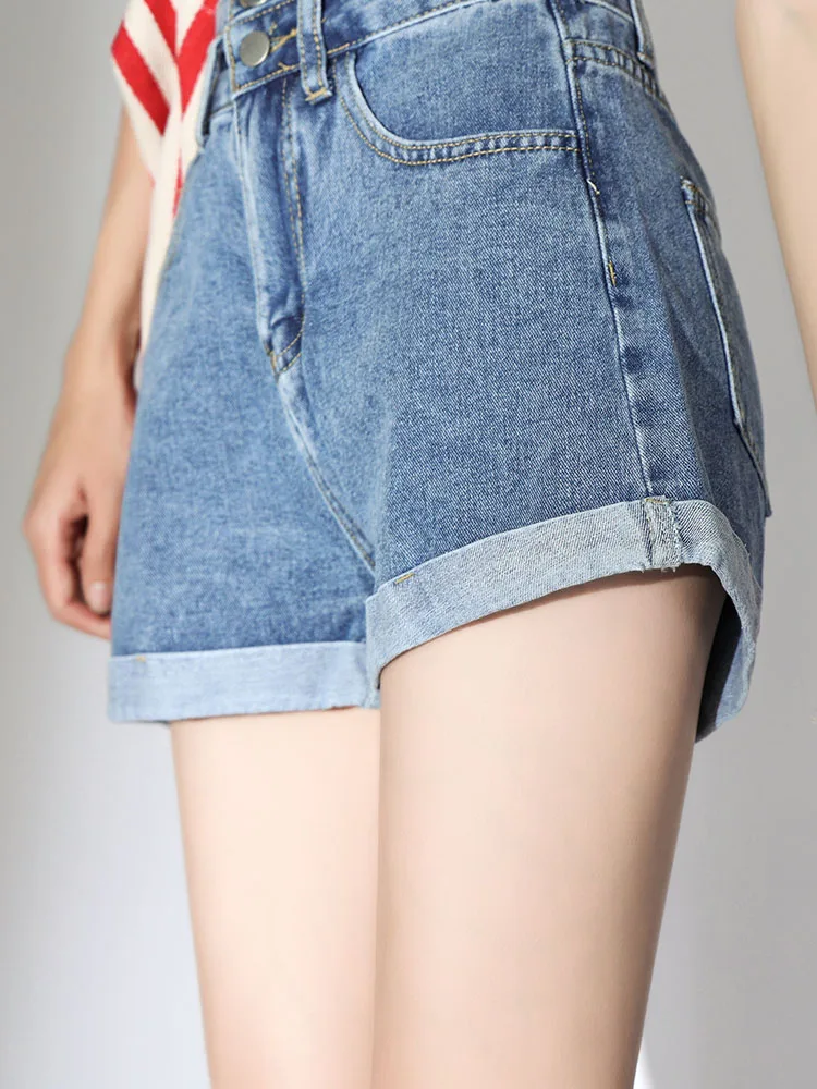New Spring Summer Women Loose Fit Button Blue Denim Shorts Streetwear Female Retro Jeans Shorts Bottoms