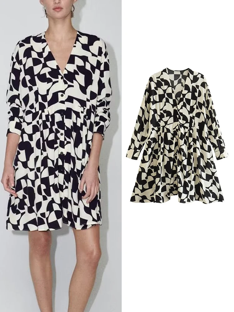 

Женское клетчатое мини-платье трапециевидной формы, с длинным рукавом и V-образным вырезом