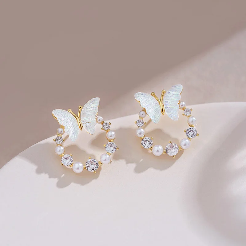 

New Unique Earrings High Design Sense White Butterfly Ring Earrings Pearl Rhinestone Gentle Earrings Female Women Jewellery